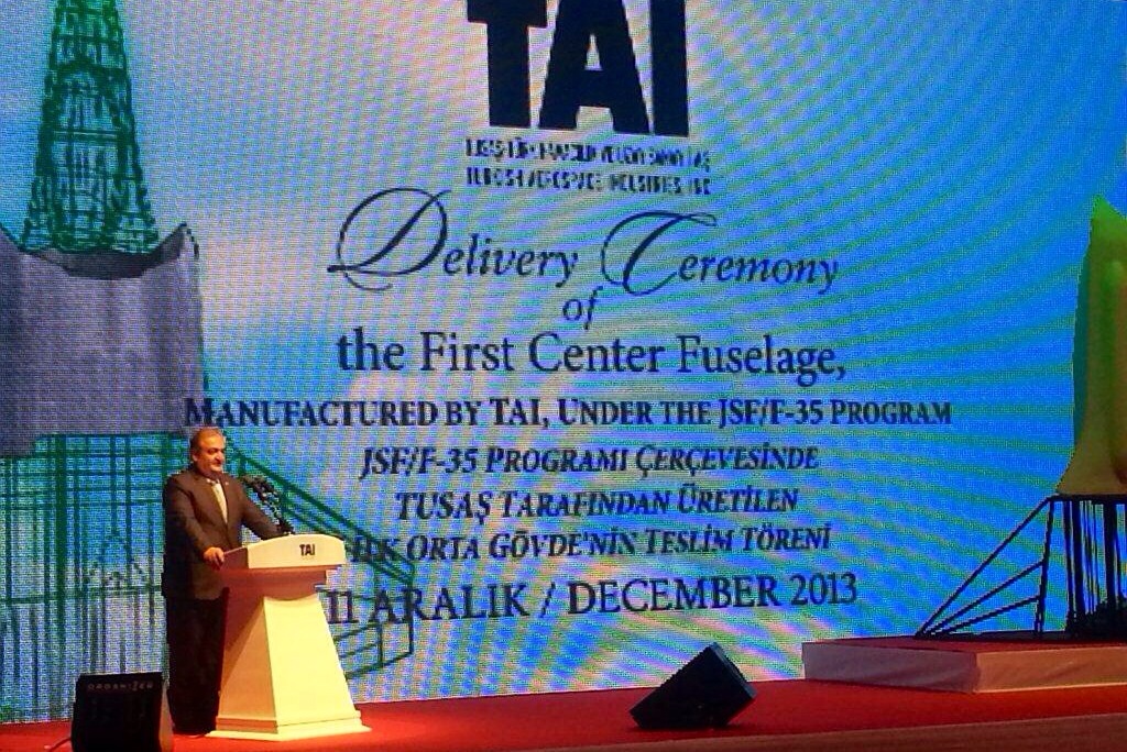 TAI Delivers First Center Fuselage to Northrop Grumman Under JSF/F-35 Program