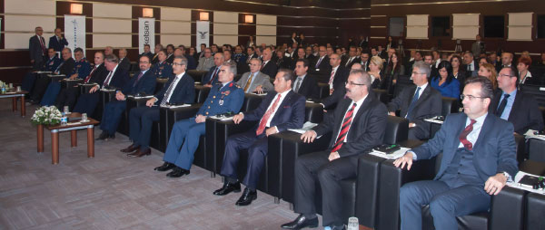 F-35 JSF on Target with “SOM” Cruise Missile