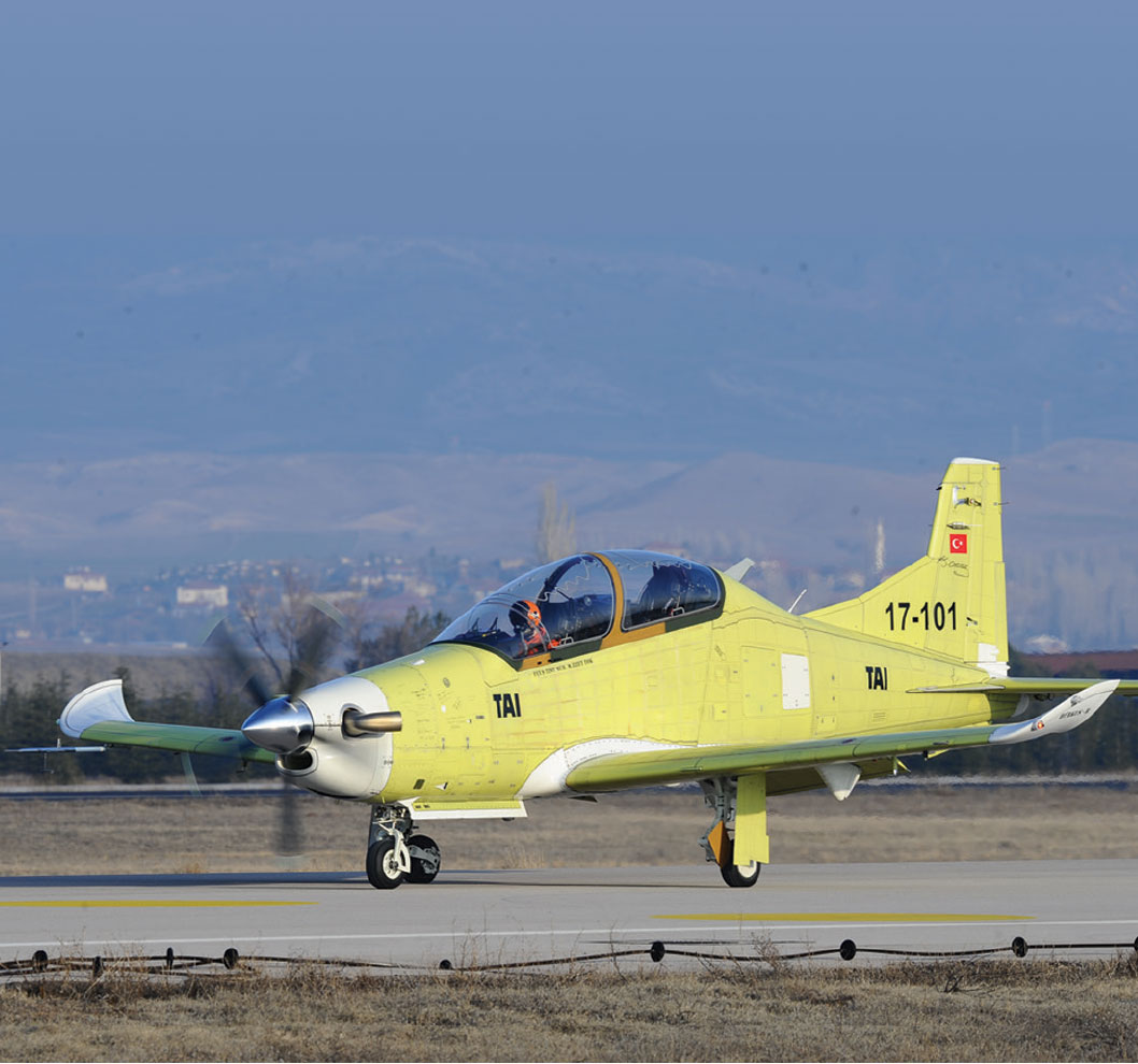 Hürkuş- B Accomplishes Maiden Flight