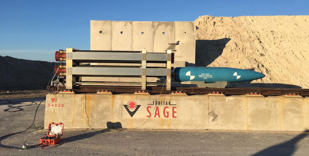 MK-84 General Purpose Bomb – Penetrates Concrete Target Exceeding Sonic Speed 1.5 Times in the HABRAS Test Field