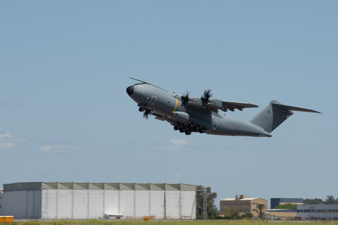 Airbus delivers the 100th A400M