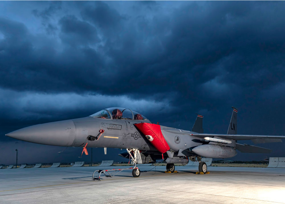 BIRTH OF AN AIR SUPERIORITY FIGHTER F-15